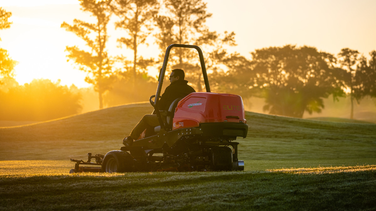 Jacobsen SLF1 ELiTE-03961.jpg