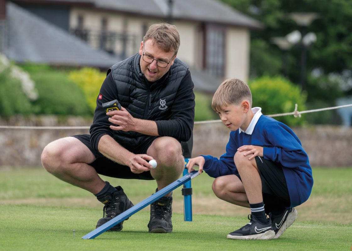 First Green at St Andrews07798 (2) (1) (1)-1200x800.jpg