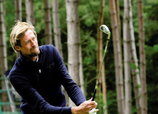 Peter Crouch Carousel.jpg