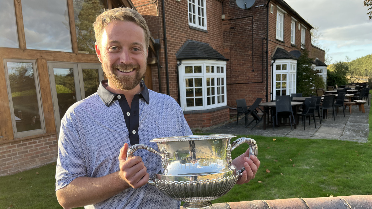 James Lynch with the BIGGA National Challenge Trophy.jpg