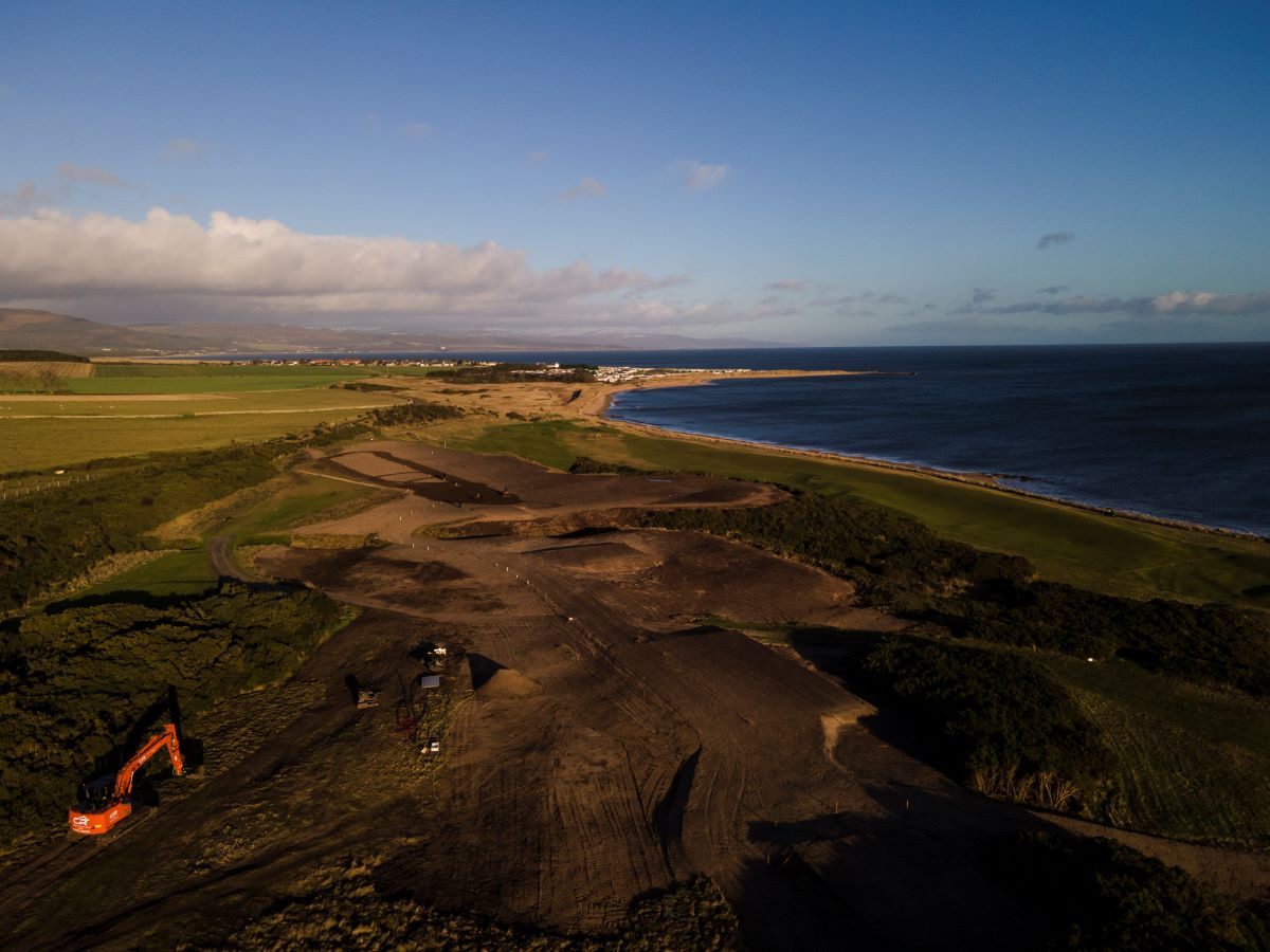 Scale of the remodelling work on the 8th hole at Royal Dornoch