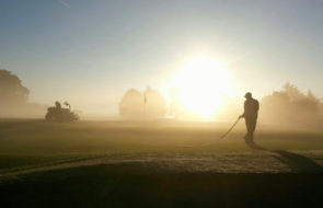 PC16_24382_JOHN_PARRY_WREXHAM_GOLF_CLUB_Switching the sun on - 2nd green.jpg