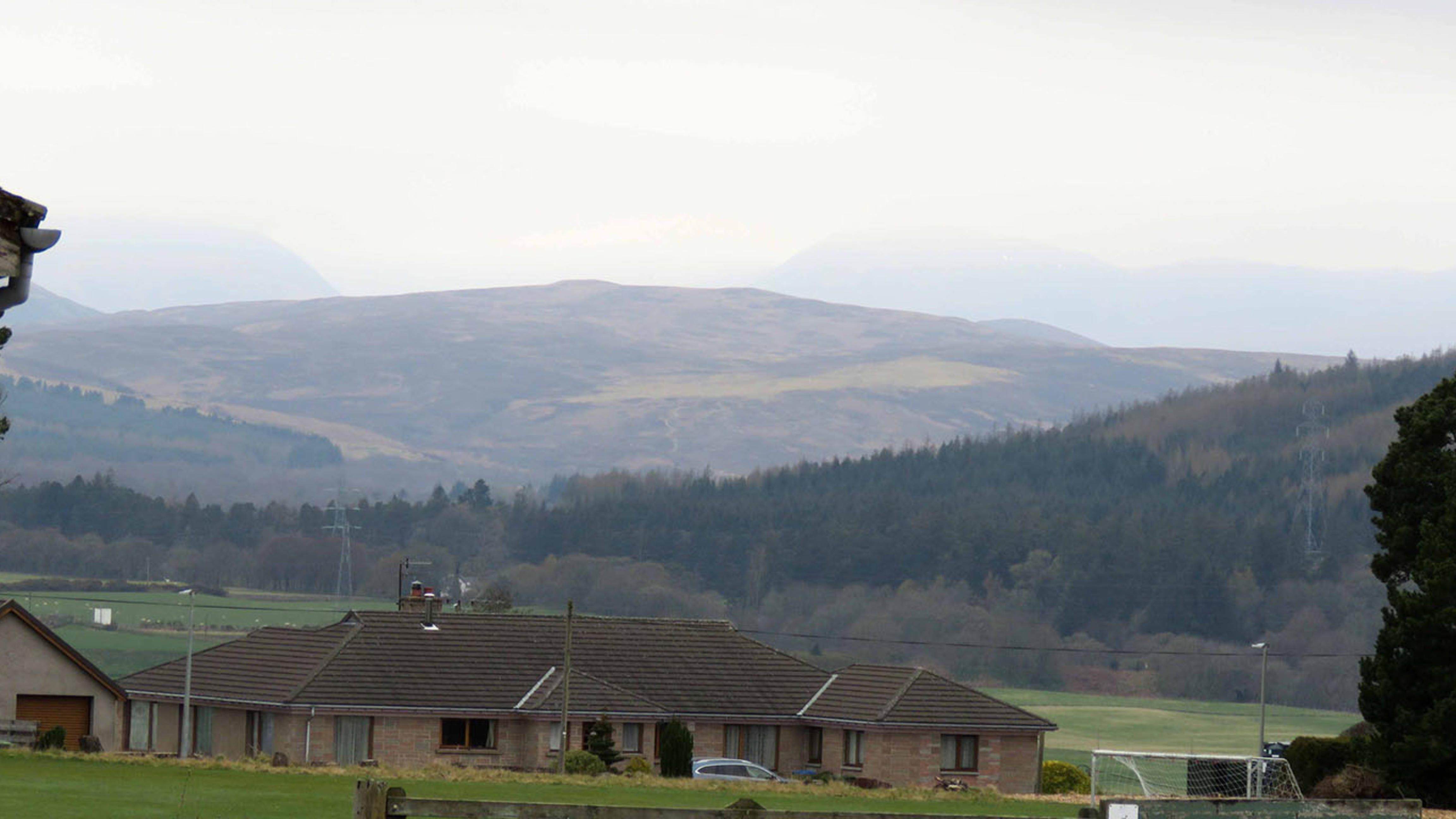 The view from Bonar Bridge across the mountains.jpg