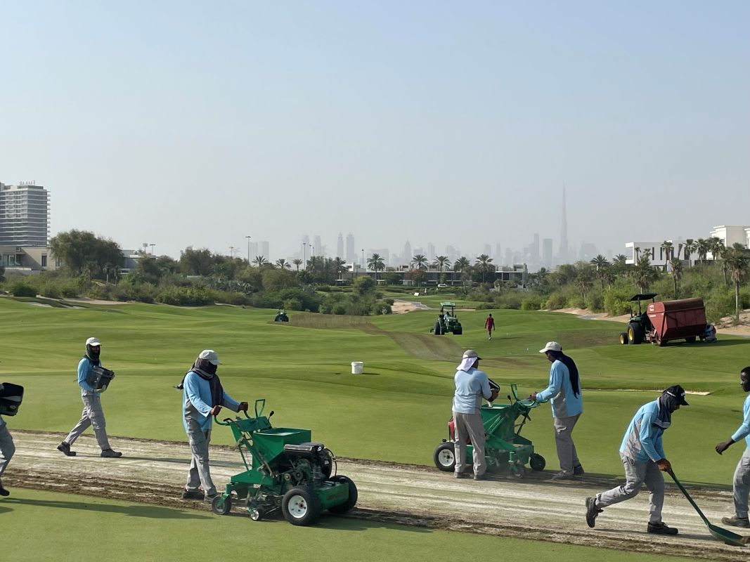 Hole 1_Dubai Hills GC 1.jpg