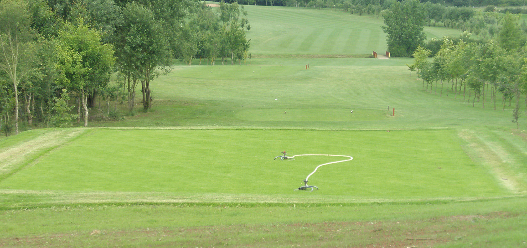 Tee construction6150306.jpg