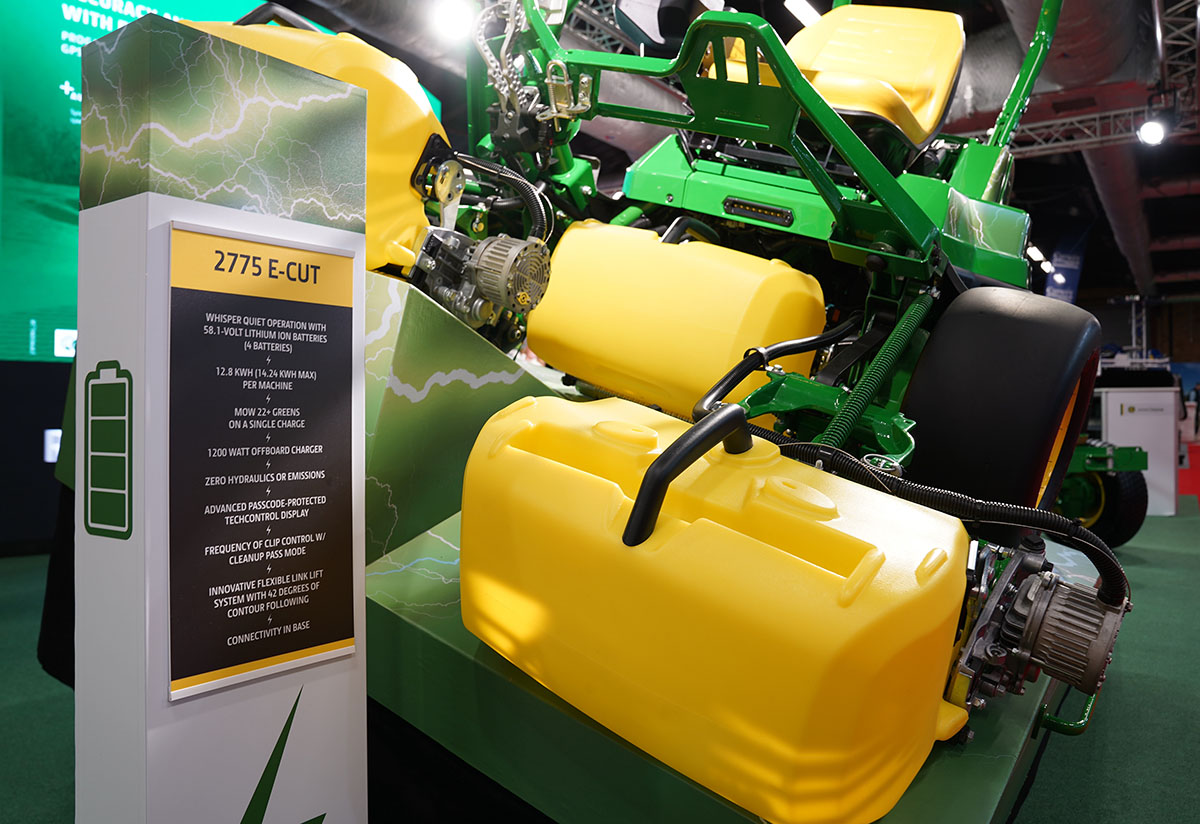 John Deere shows future at BTME 2024.pdf BIGGA